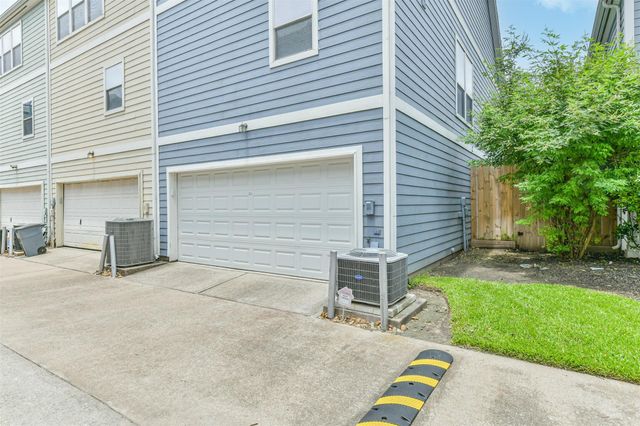 1715 Stuart Street, Houston, TX 77004