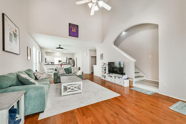 1715 Stuart Street, Houston, TX 77004
