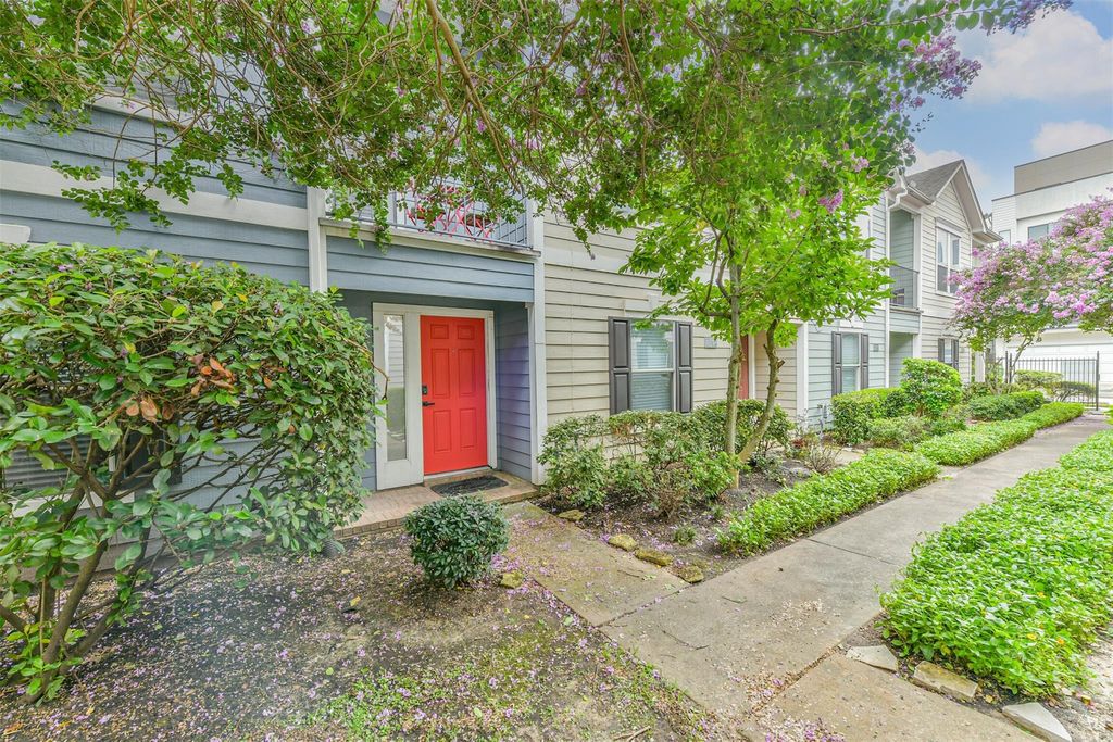 1715 Stuart Street, Houston, TX 77004