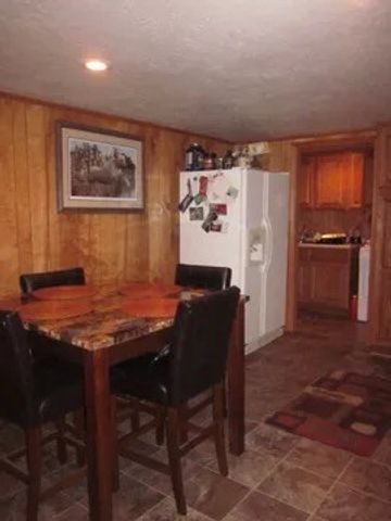 253 Woodland Acres Rd, Paris, TN 38242
