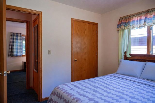 W4995 Norwood Drive, Necedah, WI 54646