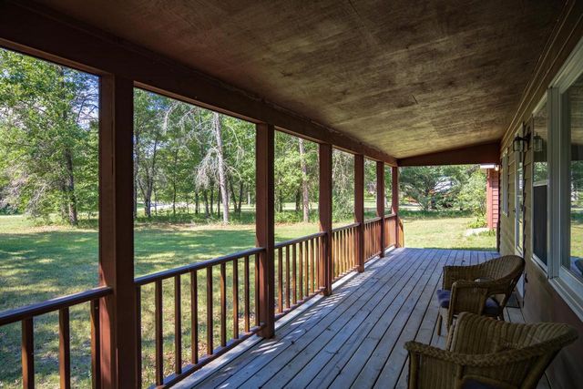 W4995 Norwood Drive, Necedah, WI 54646
