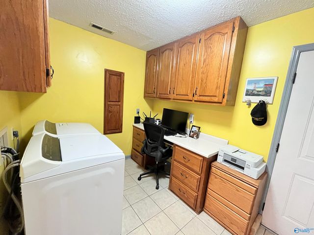 27256 Jarrod Blvd, Harvest, AL 35749