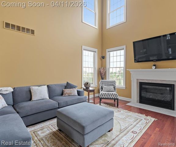 50437 Tamarack Trail, Northville, MI 48168