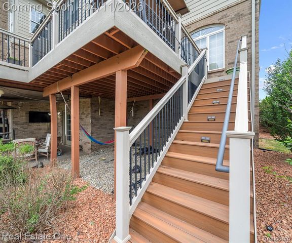 50437 Tamarack Trail, Northville, MI 48168