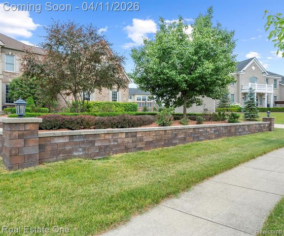 50437 Tamarack Trail, Northville, MI 48168