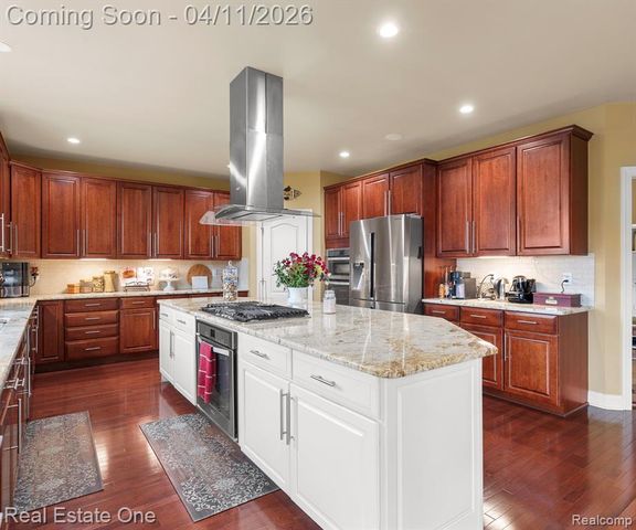 50437 Tamarack Trail, Northville, MI 48168