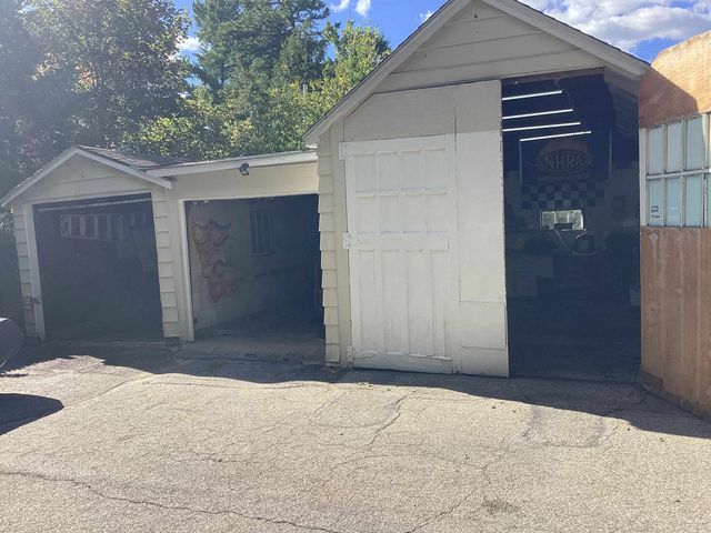 108 Arizona Street, Manchester, NH 03104