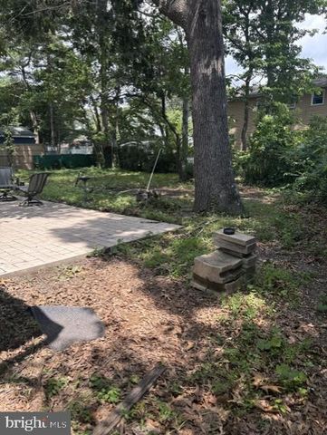 318 LAUREL BLVD, Lanoka Harbor, NJ 08734