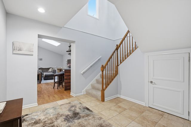 2623 West Street, River Grove, IL 60171