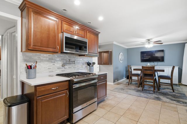 2623 West Street, River Grove, IL 60171
