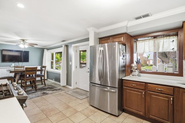 2623 West Street, River Grove, IL 60171