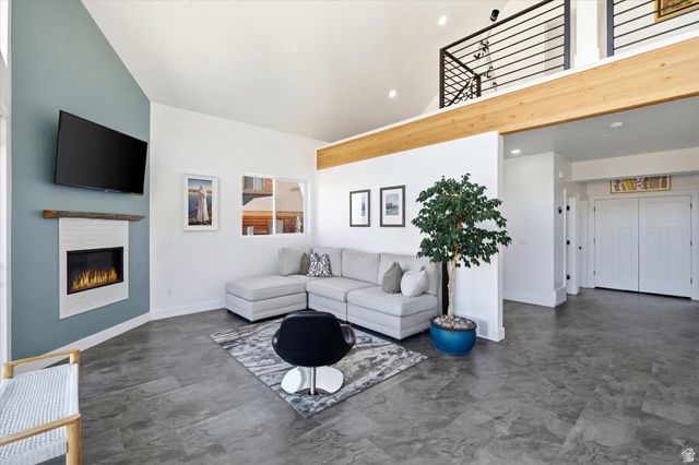 1610 N MACKINAW WAY, Garden City, UT 84028