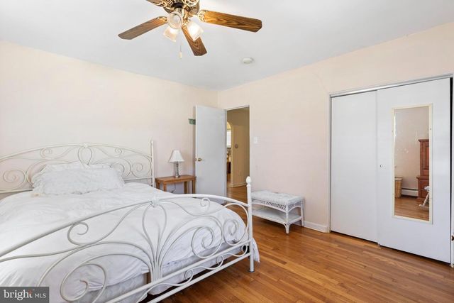 1001 PRIMOS AVE, Secane, PA 19018