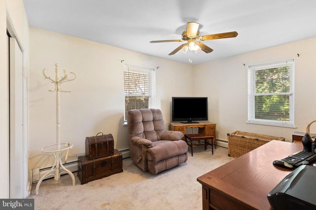 1001 PRIMOS AVE, Secane, PA 19018