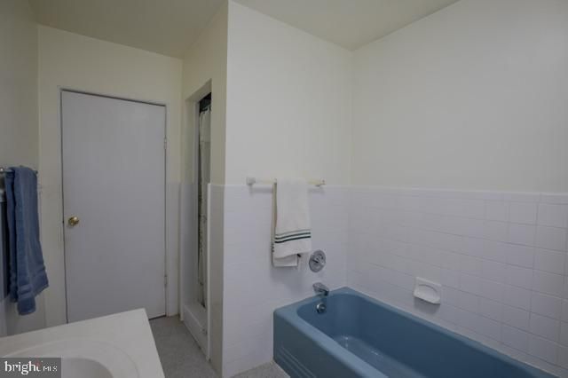 1001 PRIMOS AVE, Secane, PA 19018