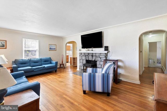 1001 PRIMOS AVE, Secane, PA 19018