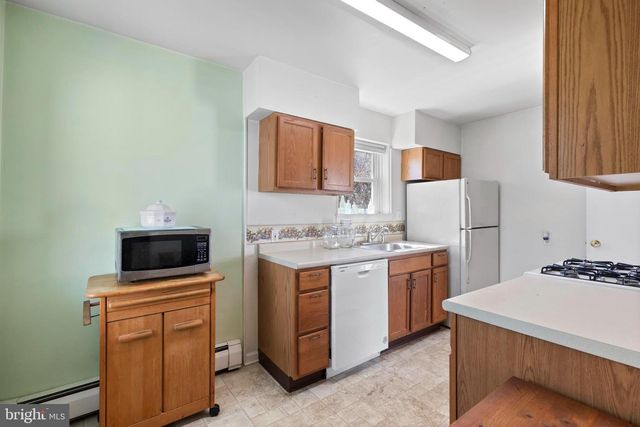 1001 PRIMOS AVE, Secane, PA 19018