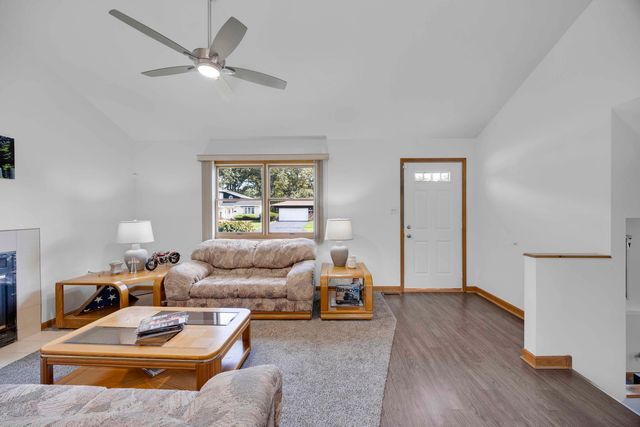 3544 Ashland Avenue, Steger, IL 60475