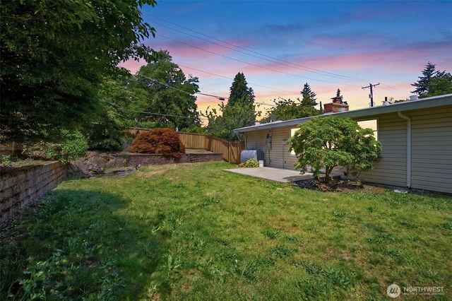 11205 4th Place S, Burien, WA 98168