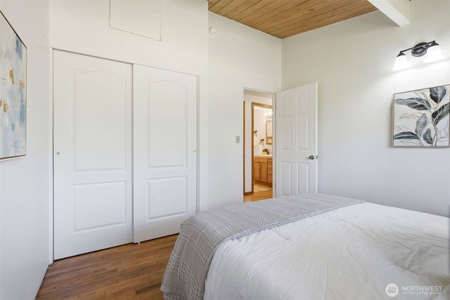 11205 4th Place S, Burien, WA 98168