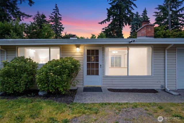 11205 4th Place S, Burien, WA 98168