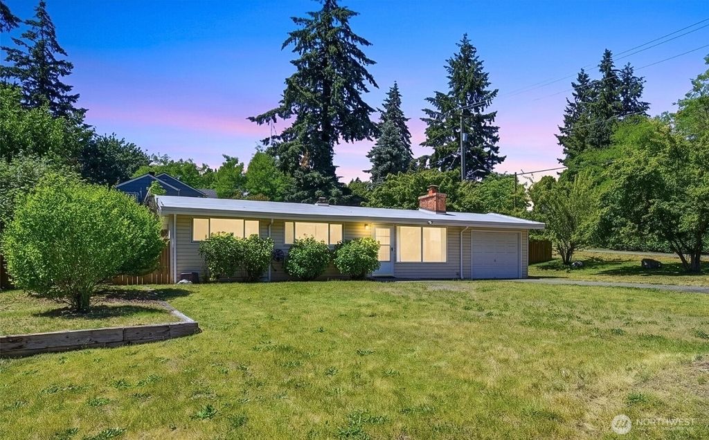 11205 4th Place S, Burien, WA 98168