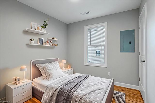 13 King Row, Thomasville, NC 27360