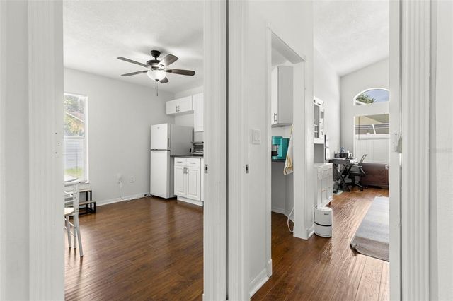 420 SANGRIA DRIVE, Valrico, FL 33594