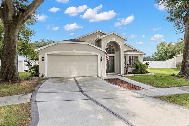 420 SANGRIA DRIVE, Valrico, FL 33594