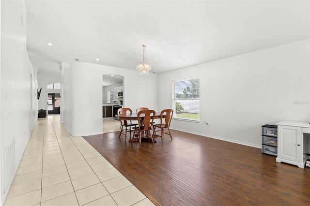 420 SANGRIA DRIVE, Valrico, FL 33594