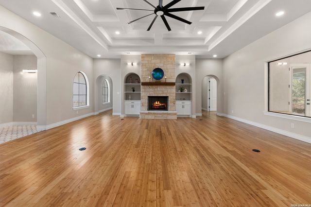 1954 Venezia, New Braunfels, TX 78132