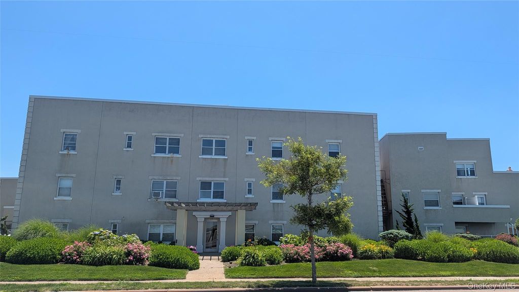 138-11 Beach Channel Drive C-2, Belle Harbor, NY 11694 — exterior