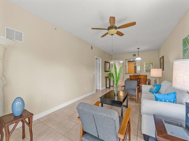 4210 Gator Trace Avenue B, Fort Pierce, FL 34982