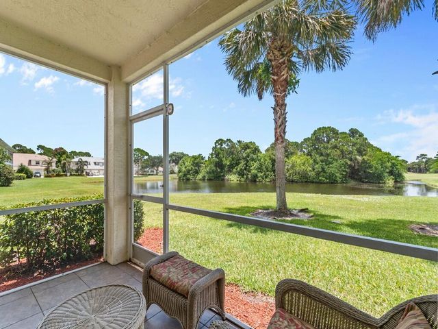 4210 Gator Trace Avenue B, Fort Pierce, FL 34982