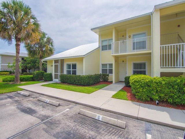 4210 Gator Trace Avenue B, Fort Pierce, FL 34982