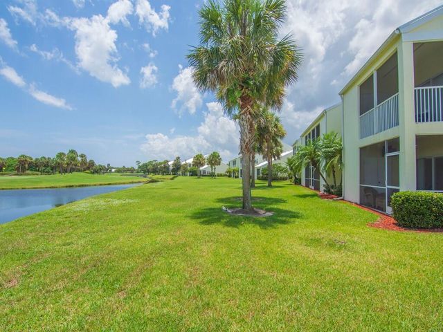 4210 Gator Trace Avenue B, Fort Pierce, FL 34982