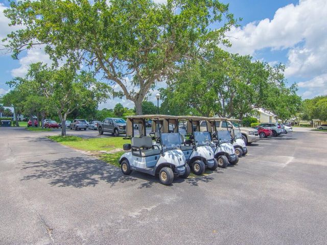 4210 Gator Trace Avenue B, Fort Pierce, FL 34982