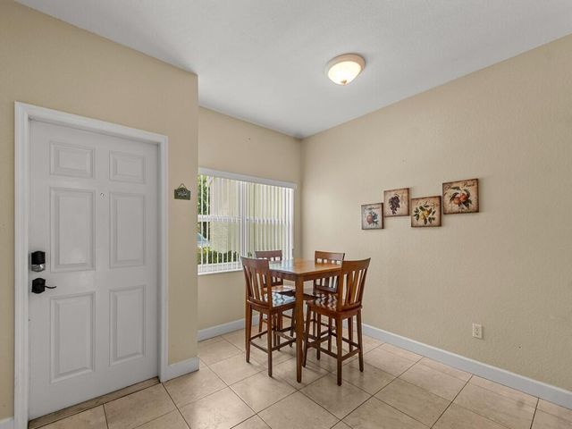 4210 Gator Trace Avenue B, Fort Pierce, FL 34982