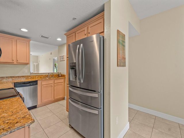 4210 Gator Trace Avenue B, Fort Pierce, FL 34982