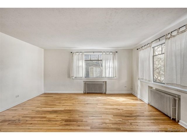 1182 N Clermont St 101, Denver, CO 80220