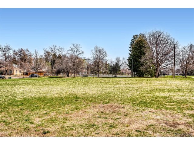 1182 N Clermont St 101, Denver, CO 80220