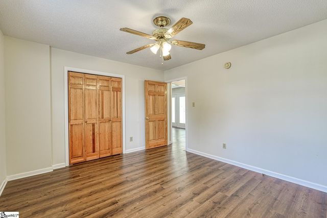 215 S Johnson Street, Landrum, SC 29356