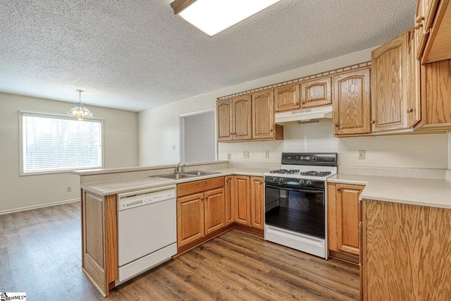 215 S Johnson Street, Landrum, SC 29356