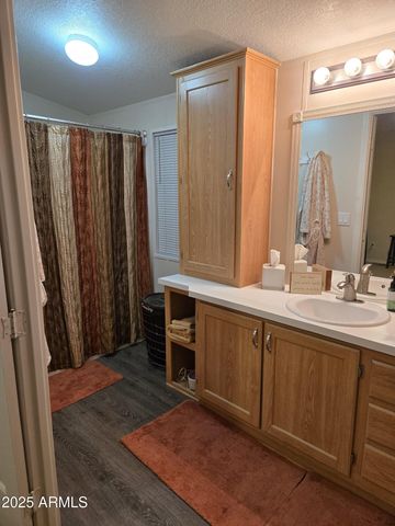 301 S SIGNAL BUTTE Road 826, Apache Junction, AZ 85120