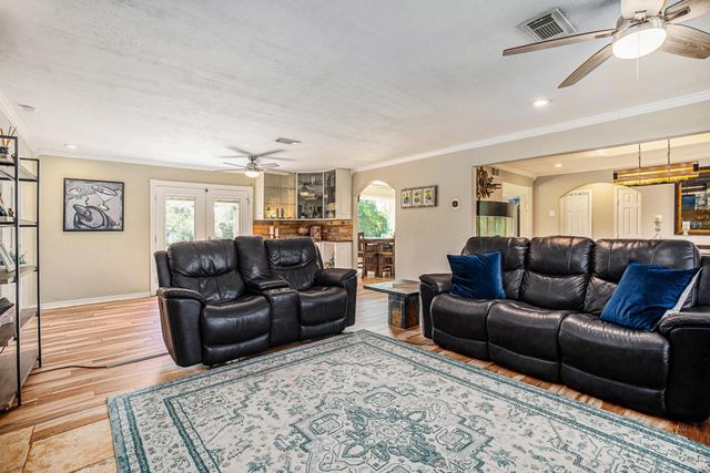 12421 Roy Road CR105, Brookside, TX 77581