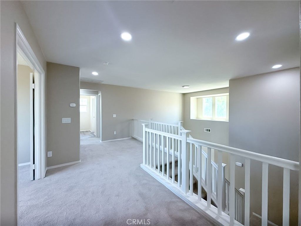 Image 13 of property listing at 6727 Miramar Lane, Palmdale, CA 93551