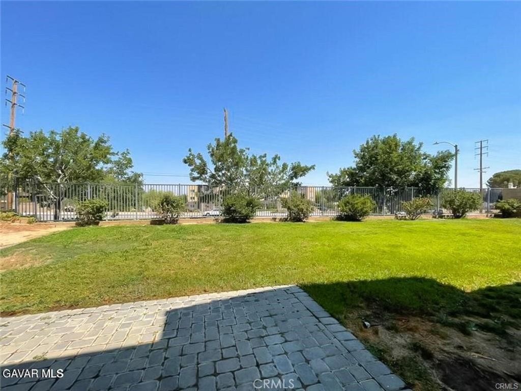 Image 30 of property listing at 6727 Miramar Lane, Palmdale, CA 93551