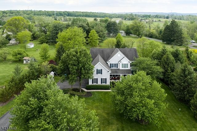 3 Williamson Ln, West Amwell Twp., NJ 08530