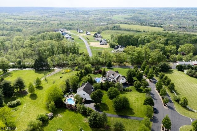 3 Williamson Ln, West Amwell Twp., NJ 08530